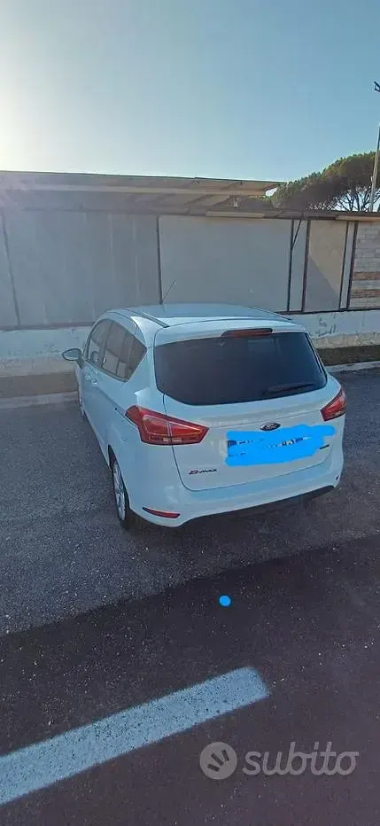 Usata Ford B-MAX 100 CV (73 kW) 2015 Bianco Monovolume
