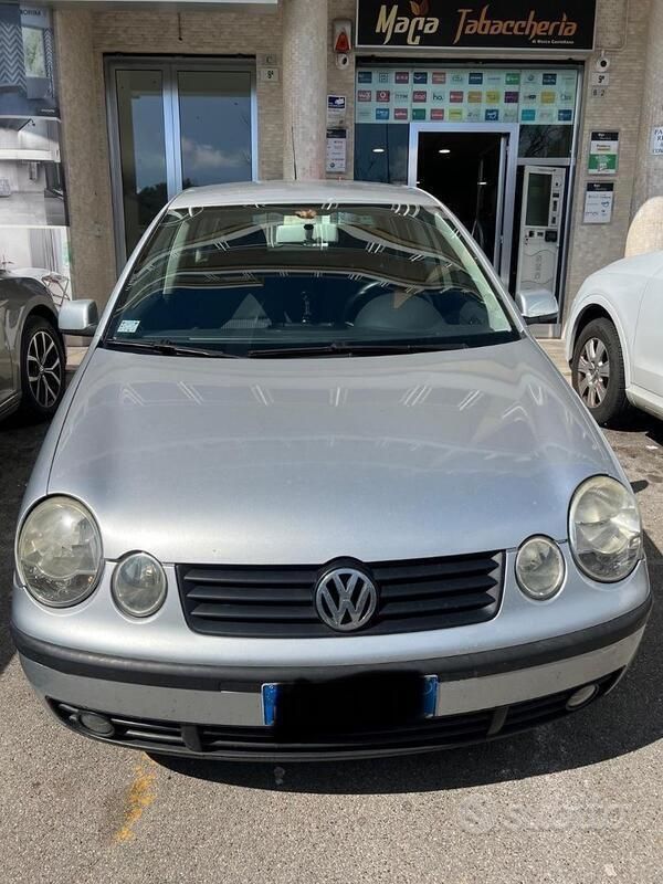 Grigio Usata 2002 VW Polo Station wagon | 1600 € - Immagine 1/4
