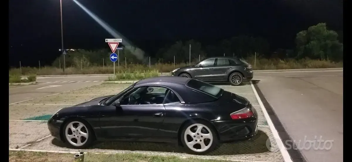 Usata Porsche 911 Carrera Cabriolet 300 CV (220 kW) 1999 Nero Cabrio