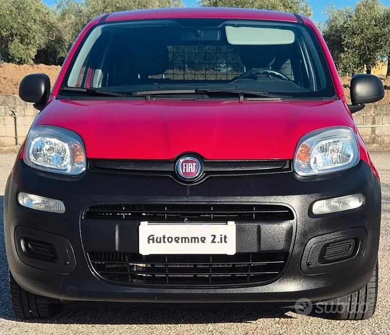 Usata Fiat Panda Pop 80 CV (58 kW) 2015 Rosso Utilitaria