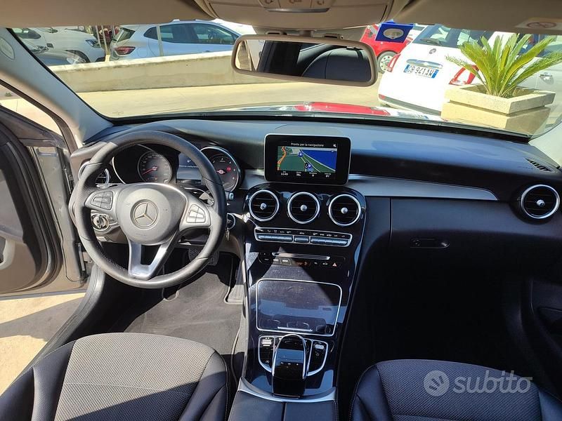 Usata Mercedes C200 2017 Grigio Berlina