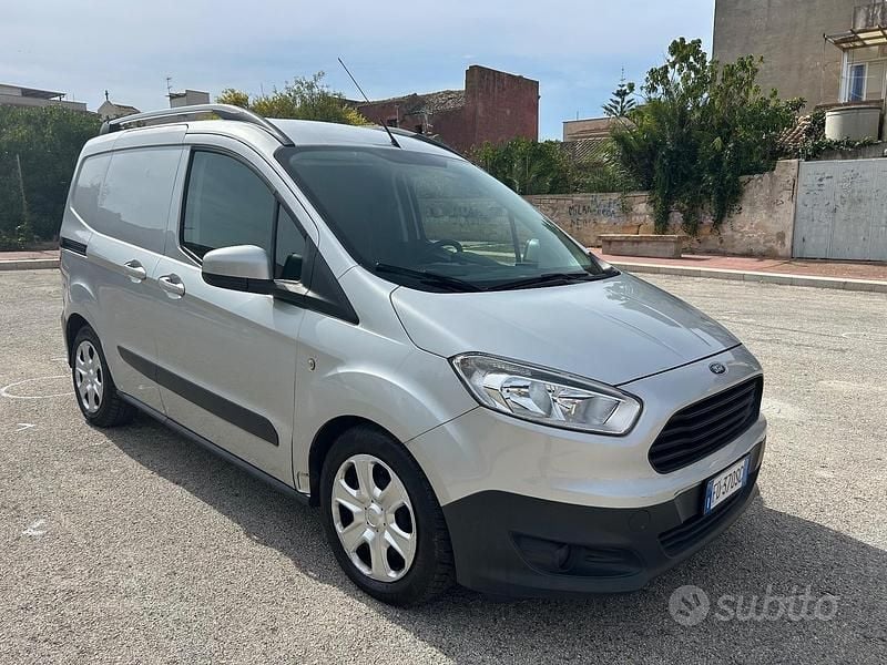 Usata Ford Transit Trend 76 CV (55 kW) 2016 Grigio Furgone