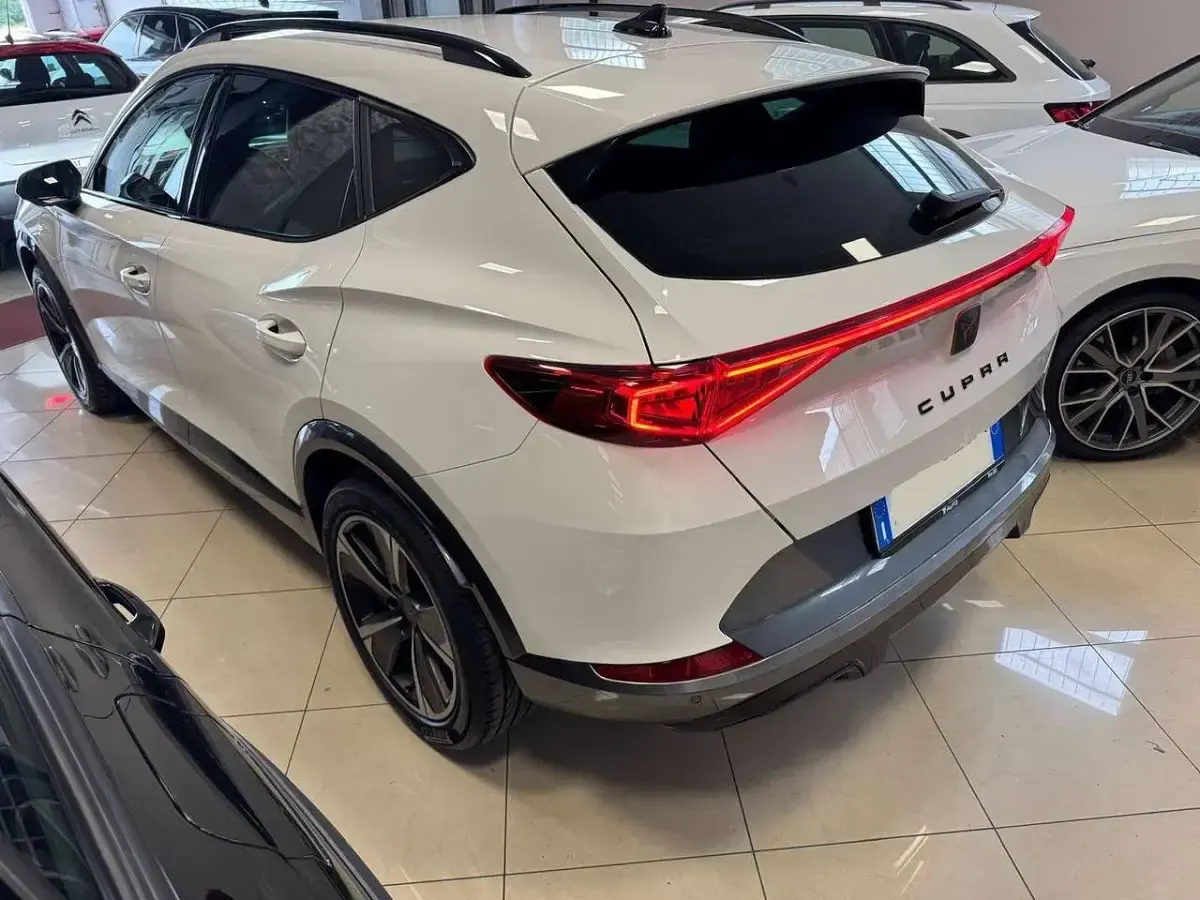 Usata Cupra Formentor 204 CV (150 kW) 2021 Bianco SUV