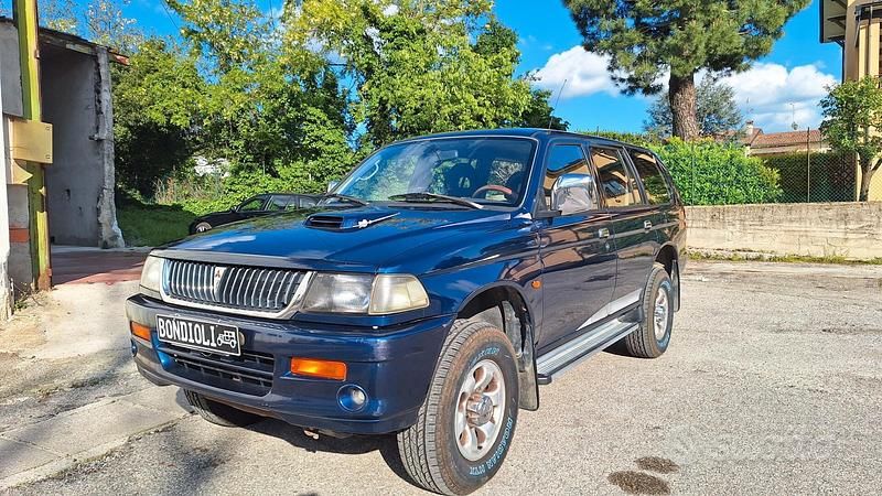 Usata Mitsubishi Pajero Sport 99 CV (72 kW) 1999 Blu SUV