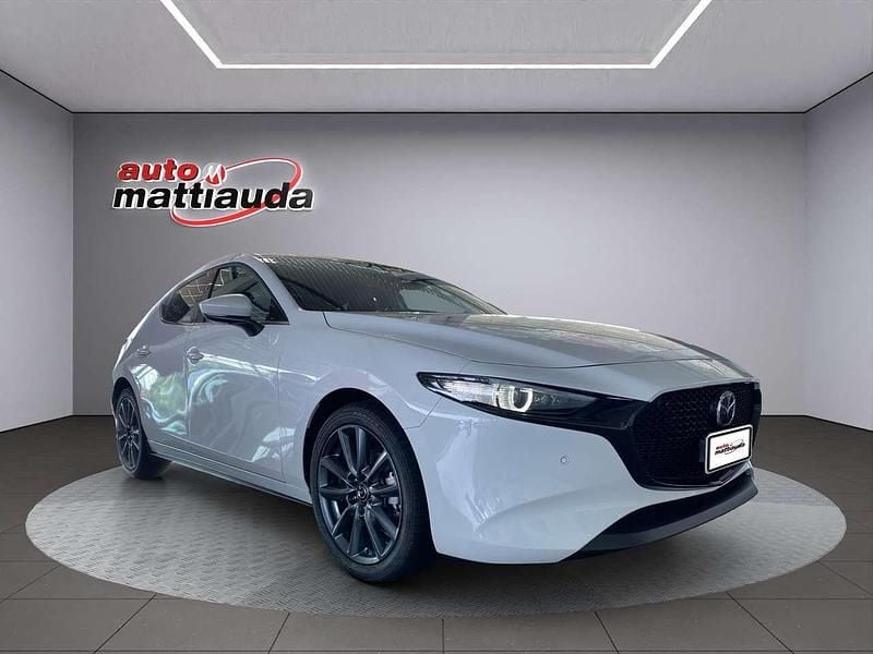 Nuova Mazda 3 Prime-Line 140 CV (102 kW) 2026 Arctic white Berlina