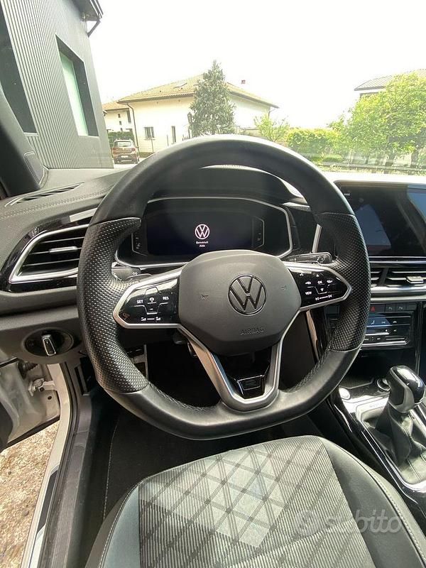 Usata VW T-Roc R-line 150 CV (110 kW) 2022 Bianco SUV