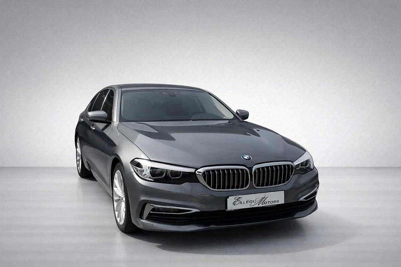 Usata BMW 520 Luxury Line 190 CV (139 kW) 2019 Grigio scuro Berlina