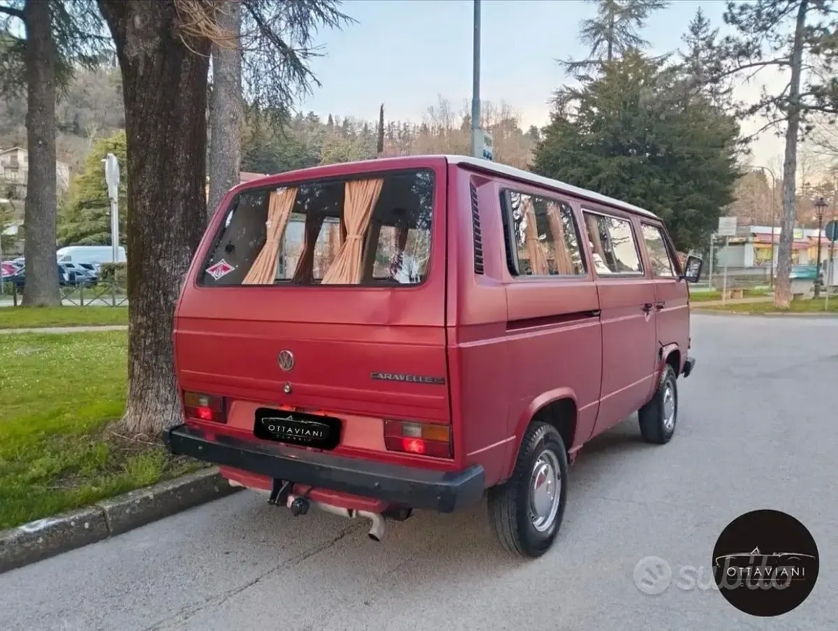 Usata VW T4 95 CV (69 kW) 1990 Rosso Furgone