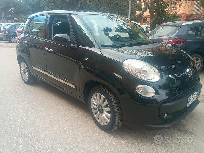 Usata Fiat 500L Lounge 120 CV (88 kW) 2016 Nero Monovolume