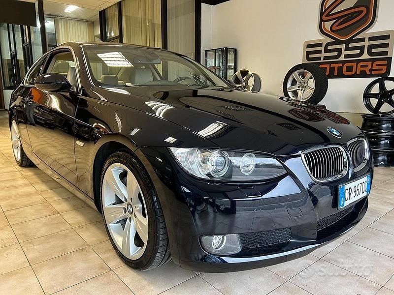Usata BMW 330 231 CV (169 kW) 2008 Nero Coupé