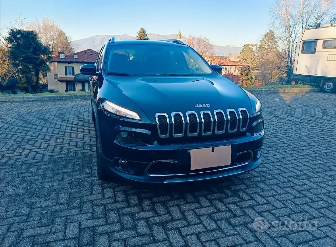 Usata Jeep Cherokee 200 CV (147 kW) 2015 SUV