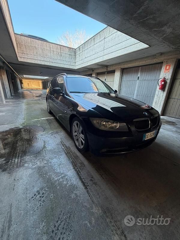 Usata BMW 320 177 CV (130 kW) 2007 Station wagon