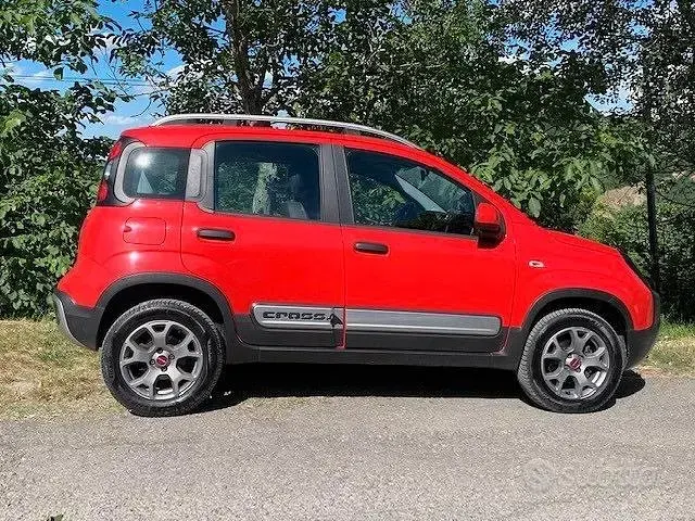 Usata Fiat Panda Cross Cross 95 CV (69 kW) 2017 Rosso Utilitaria