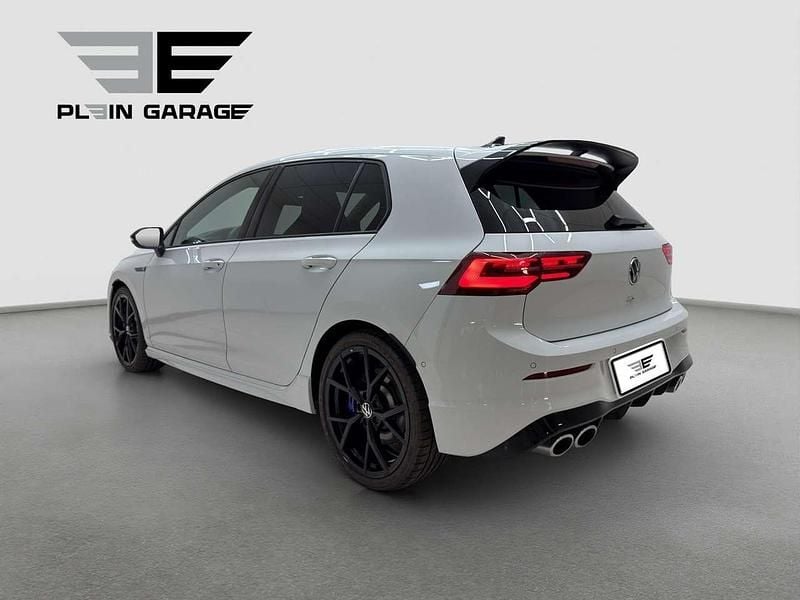 Usata VW Golf VIII R 333 CV (244 kW) 2022 Bianco Berlina