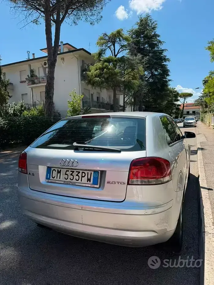 Usata Audi A3 140 CV (102 kW) 2004 Grigio Utilitaria