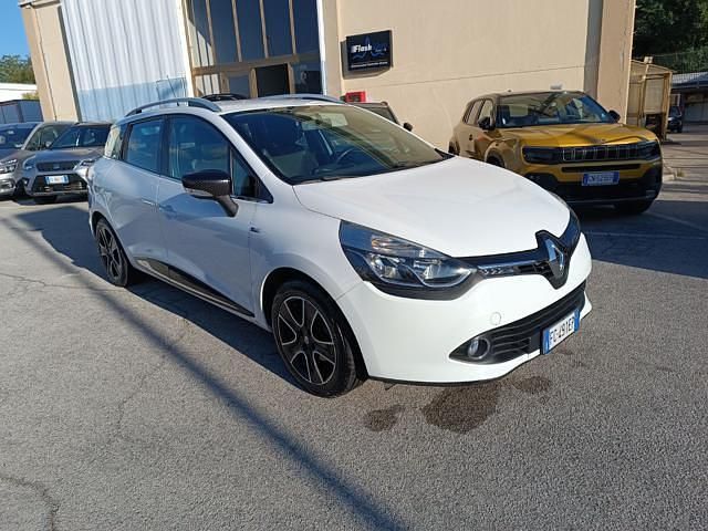 Usata Renault Clio GrandTour 75 CV (55 kW) 2016 Bianco Station wagon
