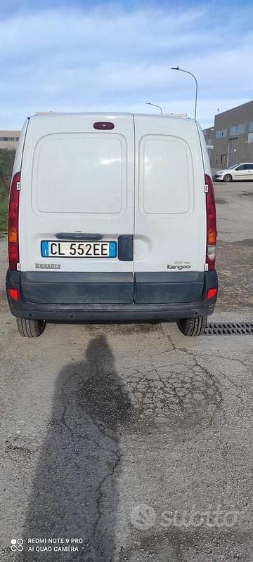 Usata Renault Kangoo 82 CV (60 kW) 2004 Monovolume