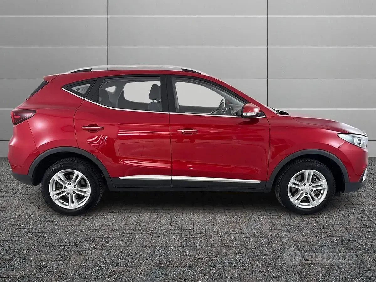 Usata MG ZS Comfort 114 kW (156 CV) 2021 Rosso SUV
