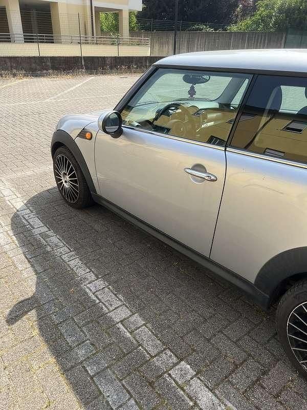 Usata Mini Cooper Chili 120 CV (88 kW) 2007 Utilitaria