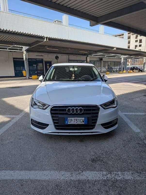 Usata Audi A3 Ambiente 150 CV (110 kW) 2000 Utilitaria