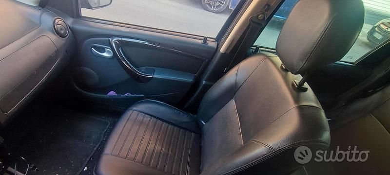 Usata Dacia Duster Lauréate 2012 Nero SUV