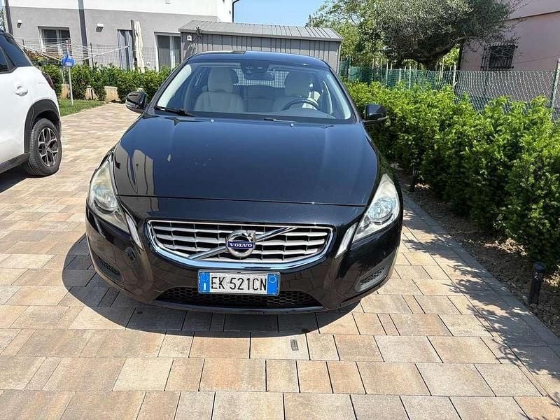 Usata Volvo V60 Kinetic 205 CV (150 kW) 2011 Station wagon