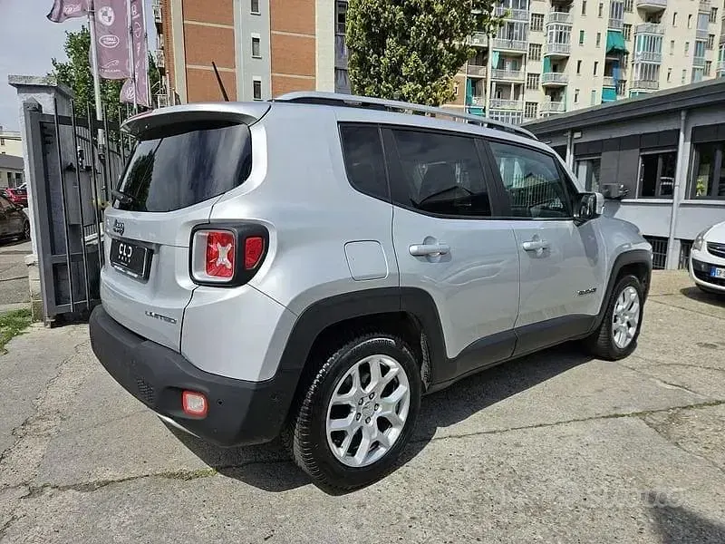 Gebraucht Jeep Renegade Limited 120 PS (88 kW) 2017 Grau SUV
