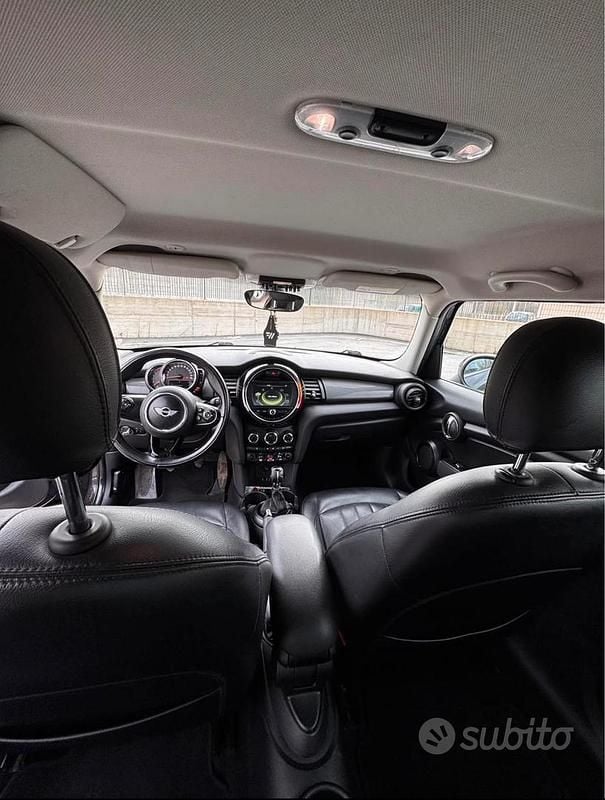 Usata Mini Cooper D 2015 Nero Utilitaria