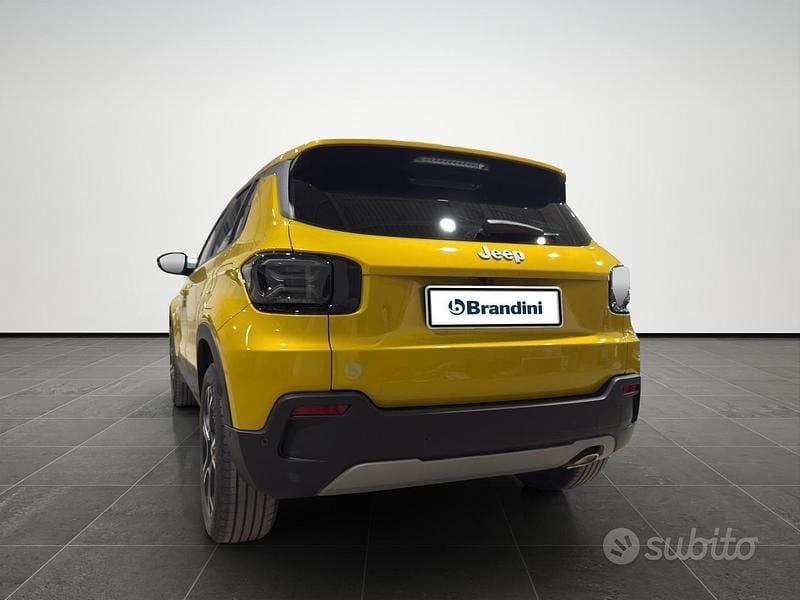 Usata Jeep Avenger Summit 101 CV (74 kW) 2025 Sun SUV