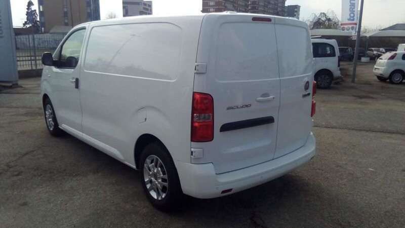 Usata Fiat Scudo Business 100 kW (136 CV) 2023 Bianco Furgone