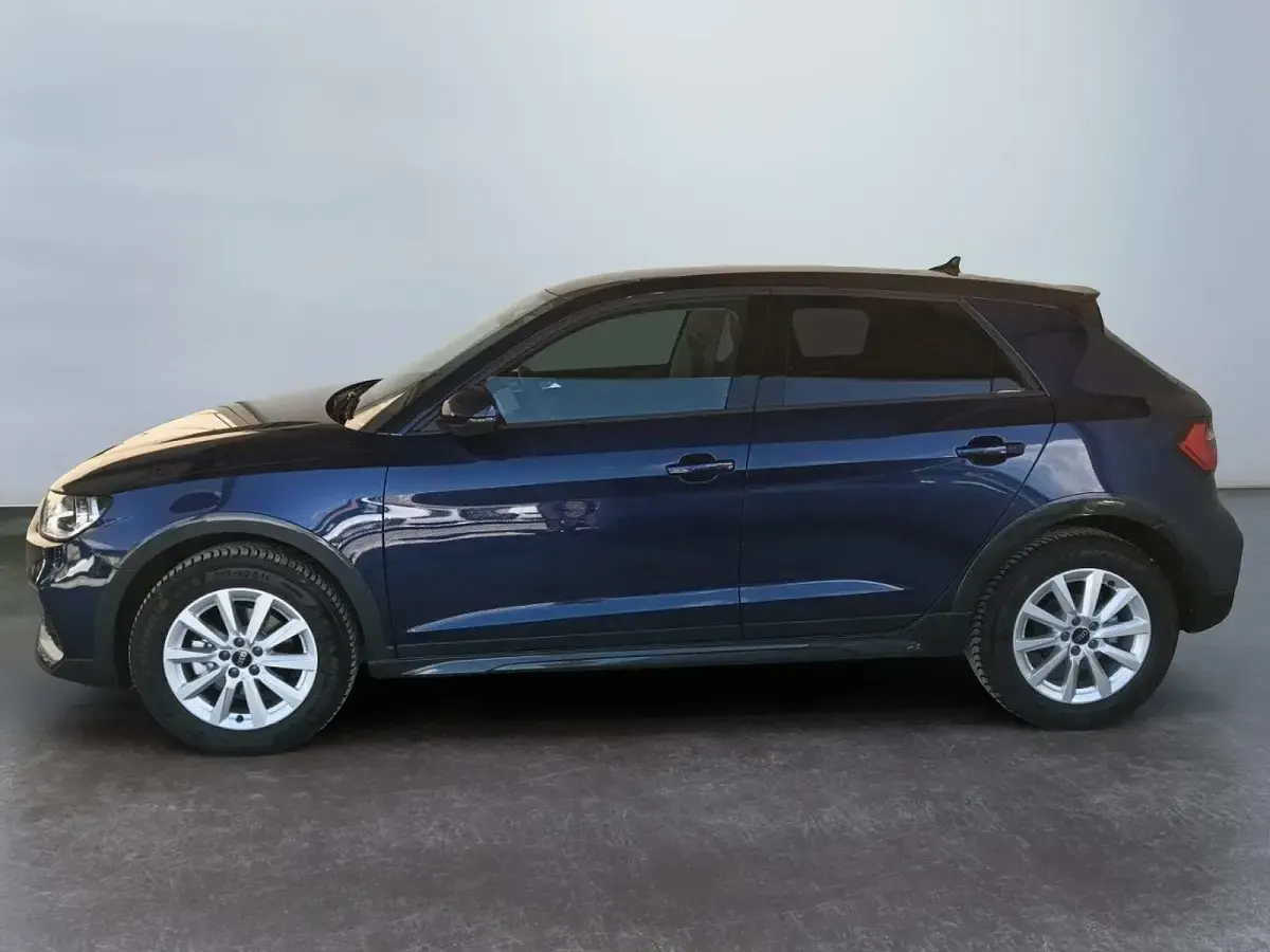 Usata Audi A1 Business 116 CV (85 kW) 2025 Blu SUV