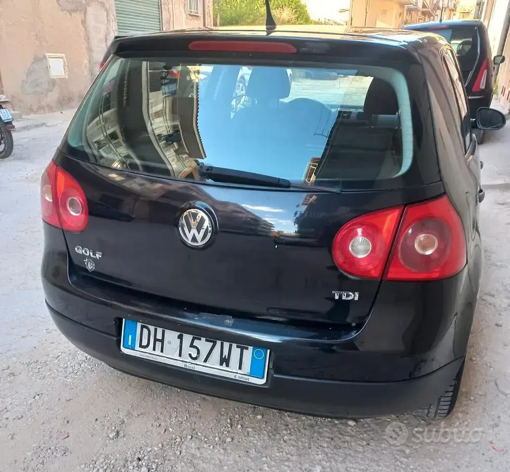 Usata VW Golf V 105 CV (77 kW) 2007 Nero Berlina