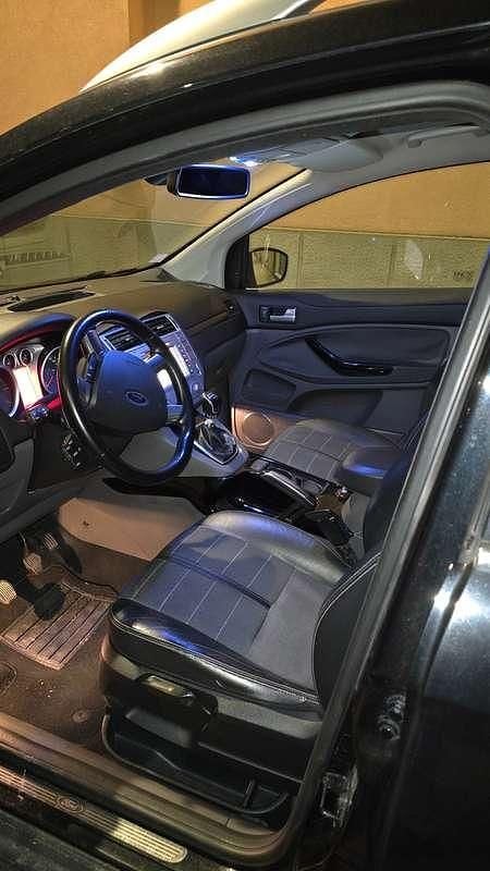 Usata Ford Kuga Titanium 140 CV (102 kW) 2012 Nero SUV