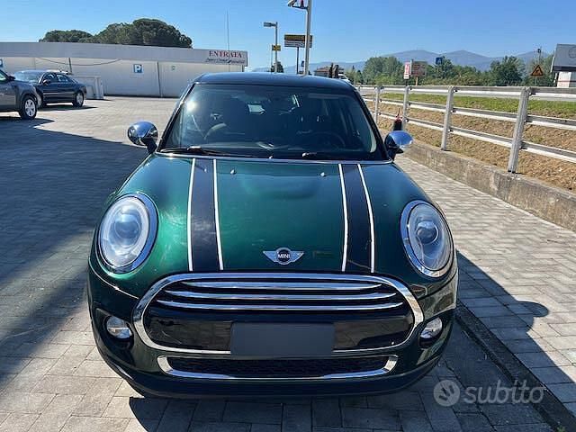 Usata Mini Cooper D 116 CV (85 kW) 2015 Verde Utilitaria