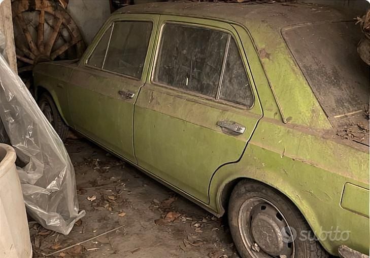 Usata Fiat 128 1970 Verde Utilitaria