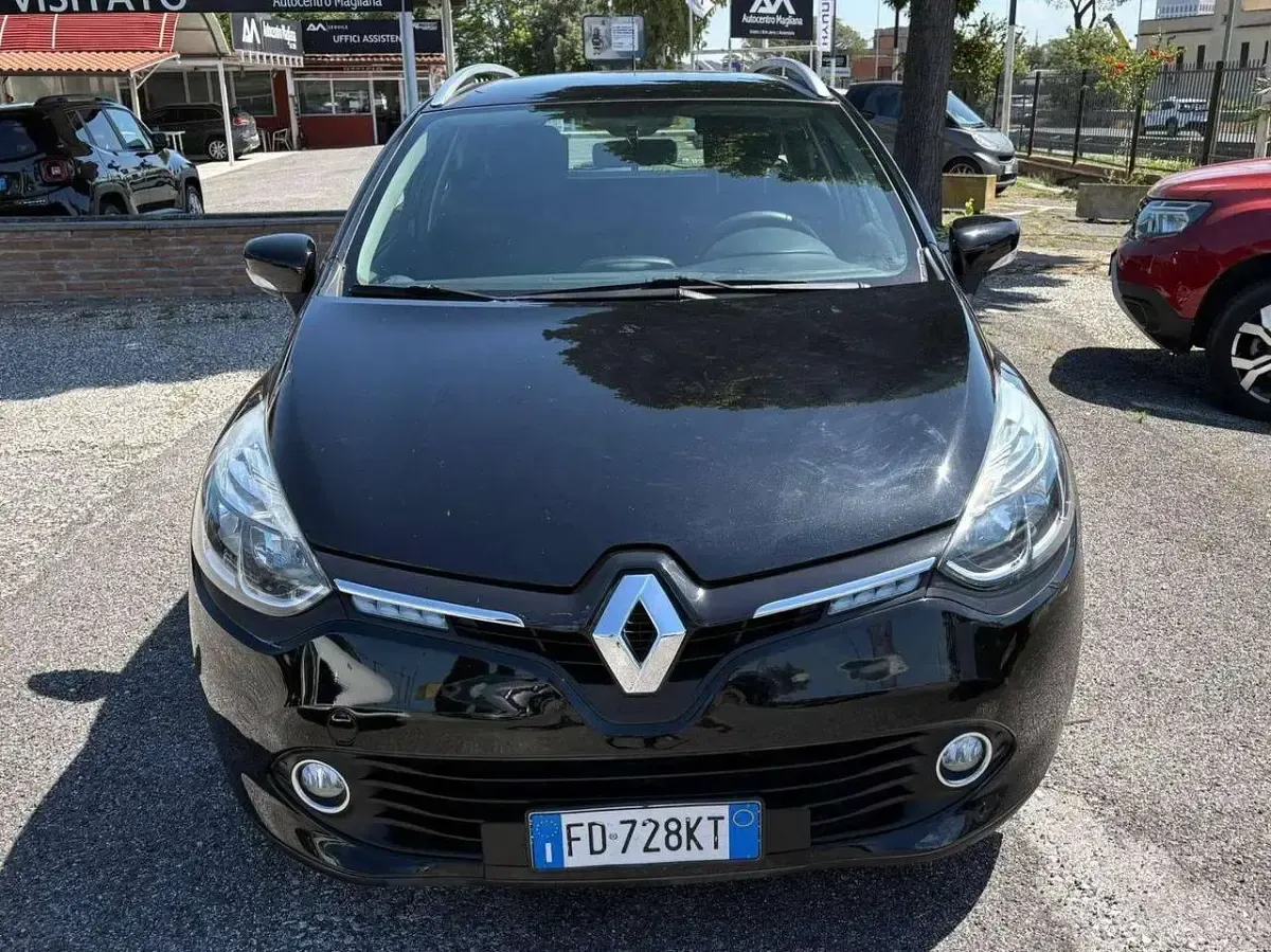 Usata Renault Clio GrandTour Life 75 CV (55 kW) 2016 Nero Station wagon