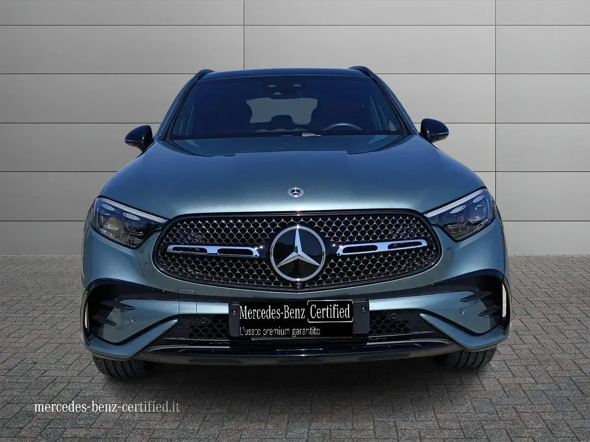 Usata Mercedes GLC300e AMG Line Premium Plus 2025 Verde silver SUV