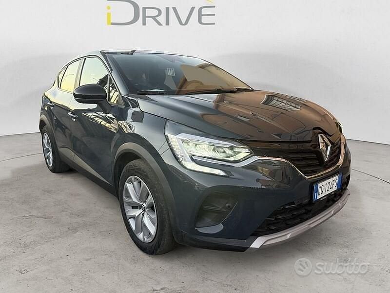 Usado Renault Captur 145 CV (106 kW) 2021 Azul SUV