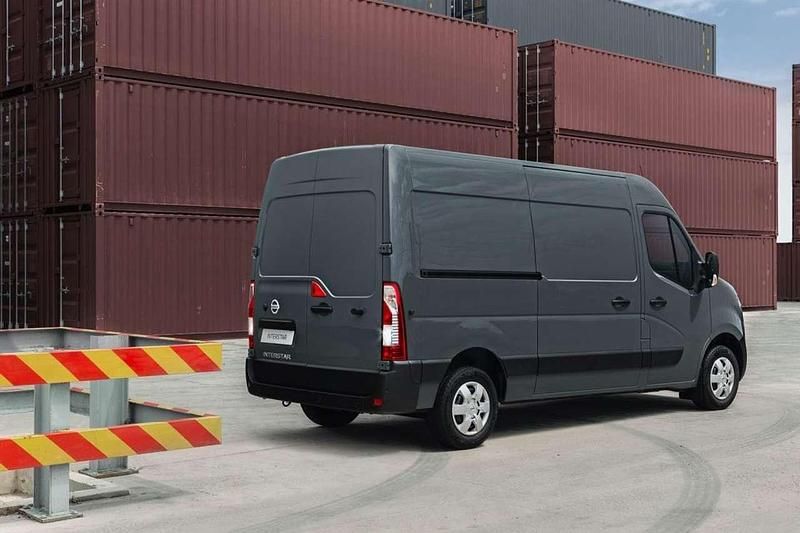 Nuova Nissan Interstar Acenta 105 CV (77 kW) 2026 Other Furgone