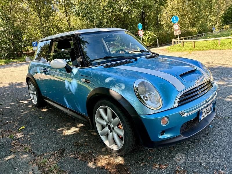 Usata Mini Cooper S 163 CV (119 kW) 2002 Blu Utilitaria