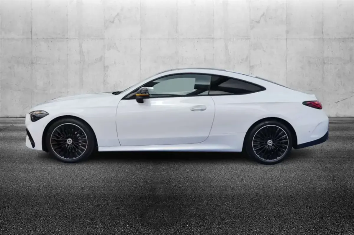 Usata Mercedes CLE300 AMG Line Premium 258 CV (189 kW) 2024 Bianco Coupé