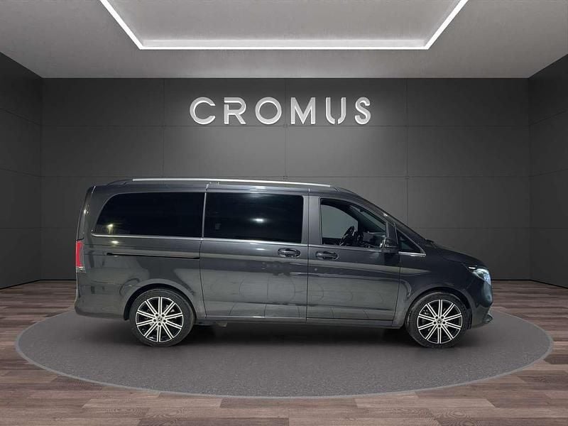 Usata Mercedes V300 Exclusive 237 CV (174 kW) 2024 Other Monovolume
