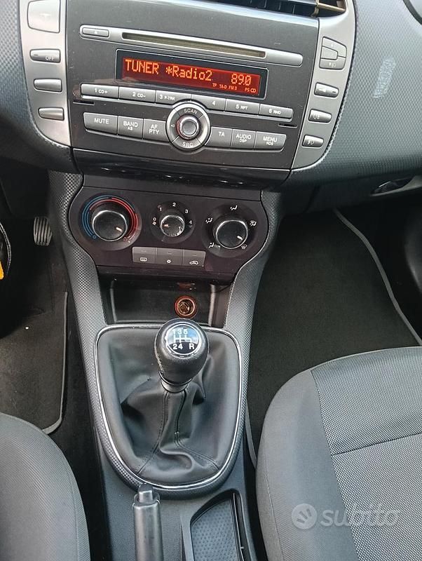 Usata Fiat Bravo Dynamic 120 CV (88 kW) 2007 Grigio Utilitaria