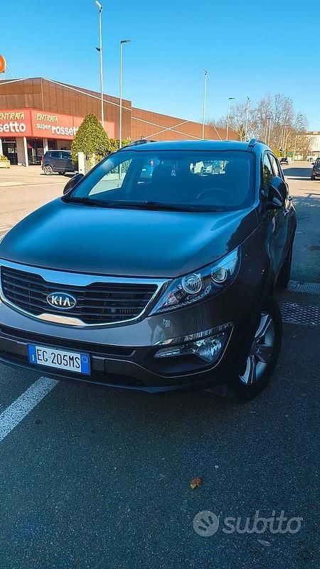 Usata Kia Sportage 2011 Marrone SUV