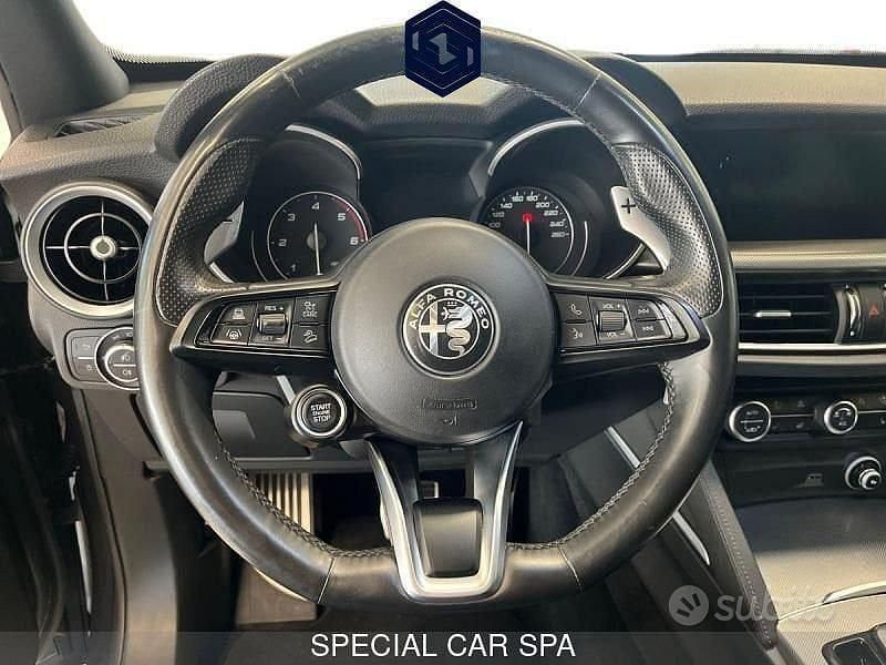 Usata Alfa Romeo Stelvio Ti 210 CV (154 kW) 2021 Grigio SUV