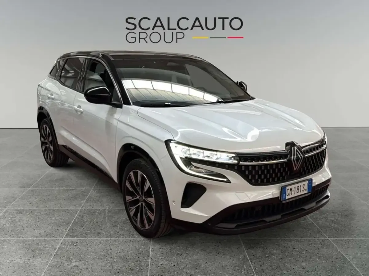 Usata Renault Austral Techno 199 CV (146 kW) 2023 Bianco SUV