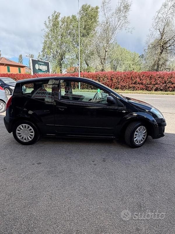 Usata Citroën C2 Elegance 60 CV (44 kW) 2008 Nero Utilitaria
