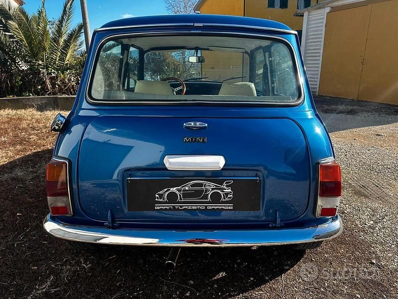 Usata Austin Mini 44 CV (32 kW) 1983 Blu Berlina
