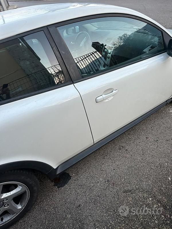 Usata Volvo C30 115 CV (84 kW) 2011 Utilitaria