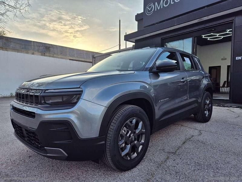 Nuova Jeep Avenger Altitude 101 CV (74 kW) 2026 Grigio SUV